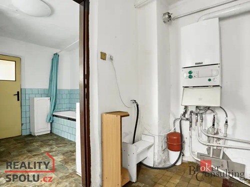 Prodaný dům 140 m², pozemek 2750 m²