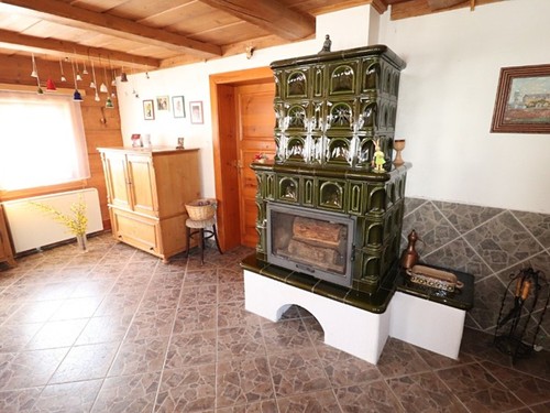 Prodaná chalupa 210 m², pozemek 2383 m²