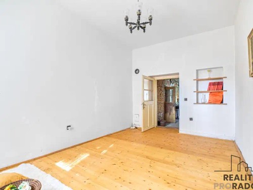 Prodej domu 850 m², pozemek 2521 m²