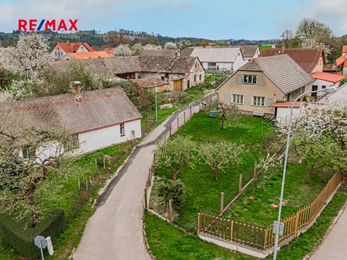 Prodaný dům 102 m², pozemek 698 m²