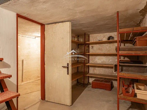 Prodej domu 330 m², pozemek 612 m²