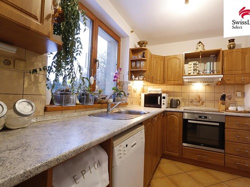 Prodaný dům 100 m², pozemek 1949 m²