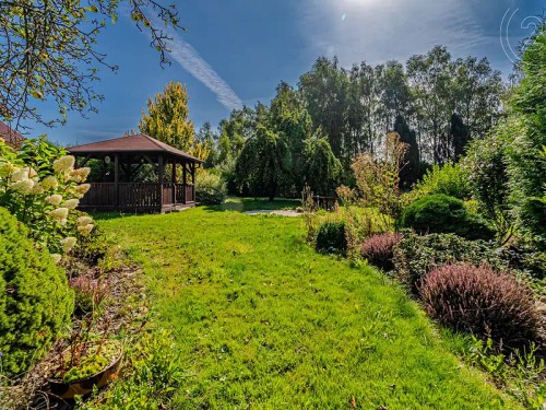 Prodaný dům 117 m², pozemek 1808 m²