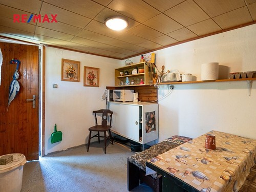 Prodaná chata 23 m², pozemek 375 m²