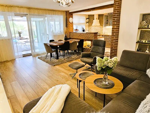 Prodaný dům 358 m², pozemek 463 m²