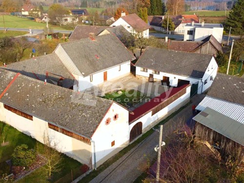 Prodaná zemědělská usedlost 200 m², pozemek 1438 m²