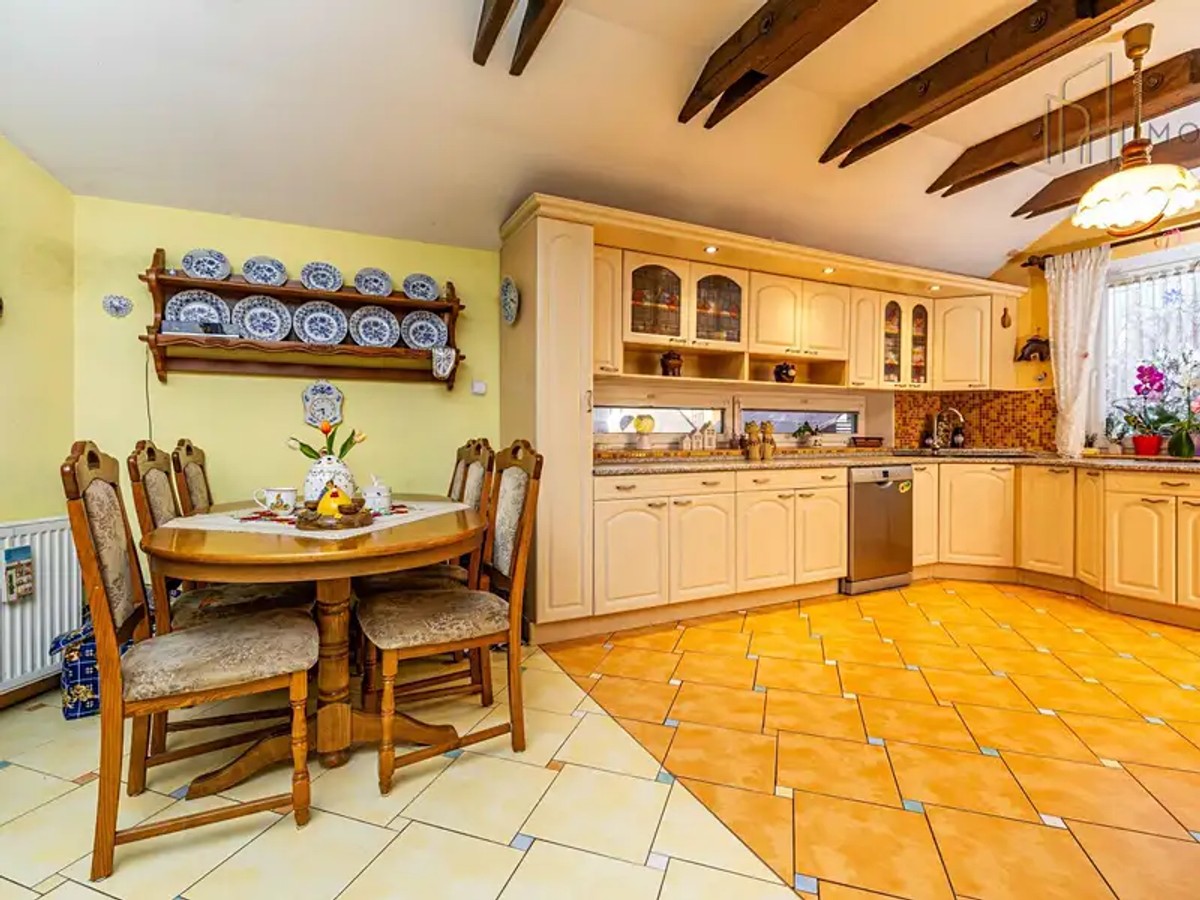 Prodej domu 308 m², pozemek 1634 m²