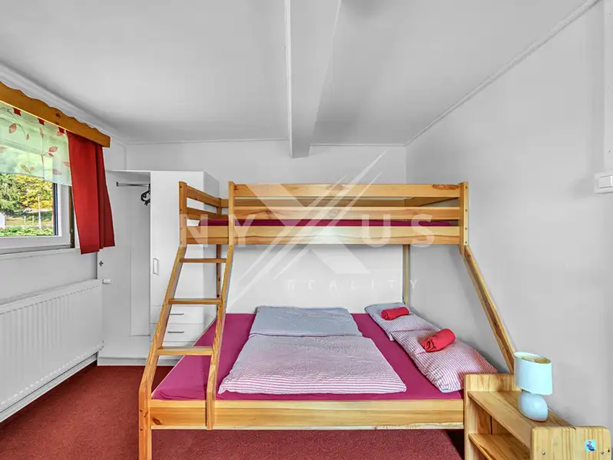 Prodej chalupy 668 m², pozemek 2102 m²
