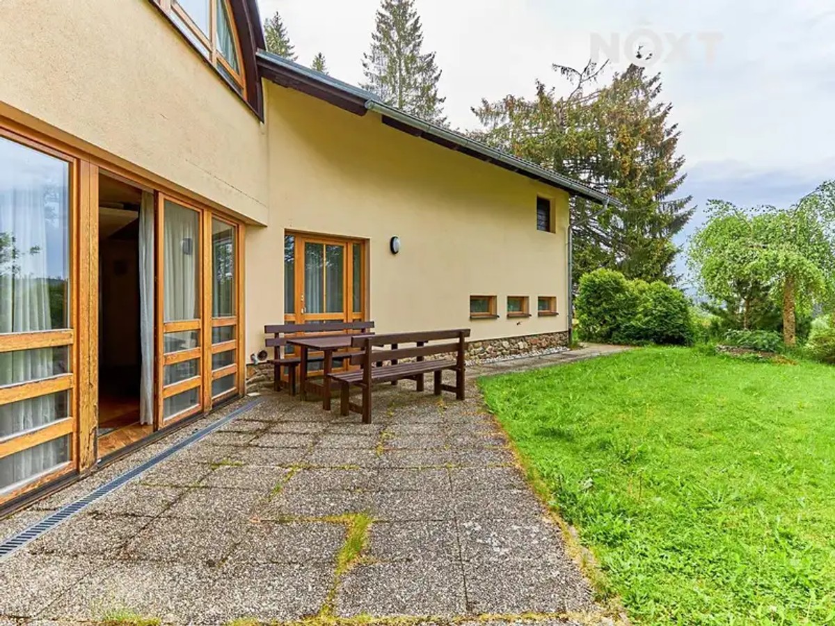 Prodej domu 270 m², pozemek 2530 m²