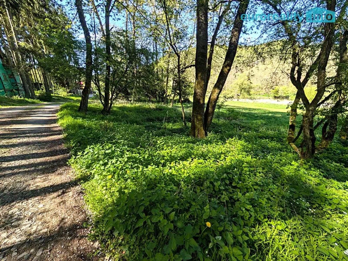 Prodej stavebního pozemku 770 m²