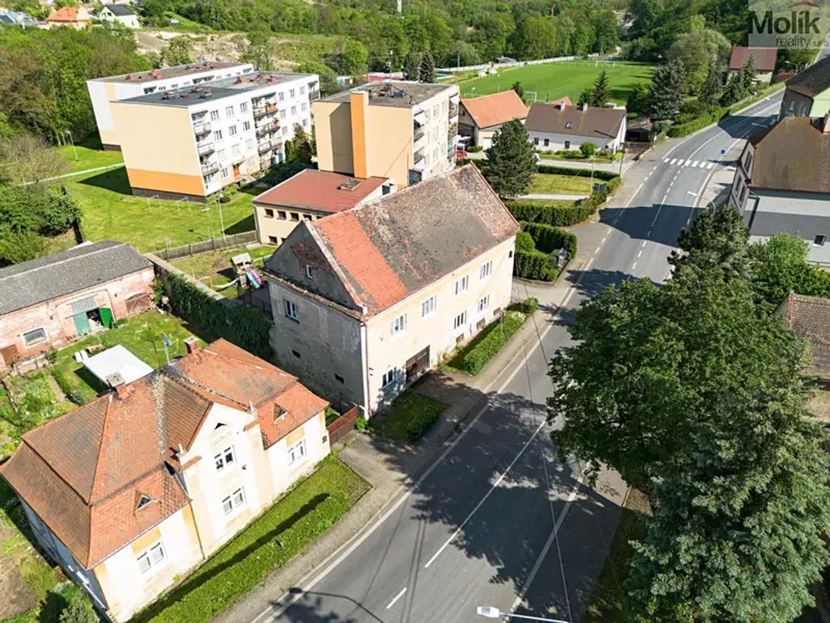 Prodej domu 765 m², pozemek 552 m²