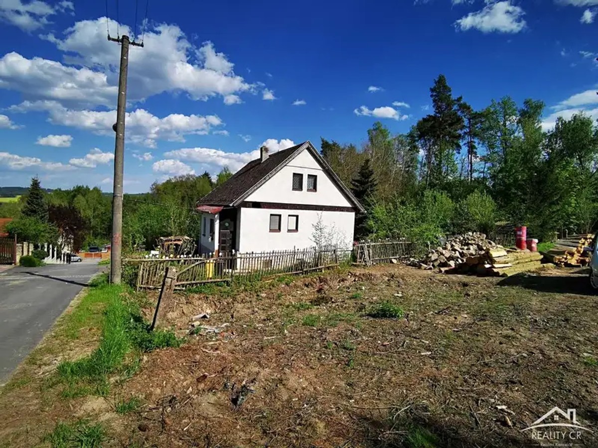 Prodej domu 190 m², pozemek 1579 m²