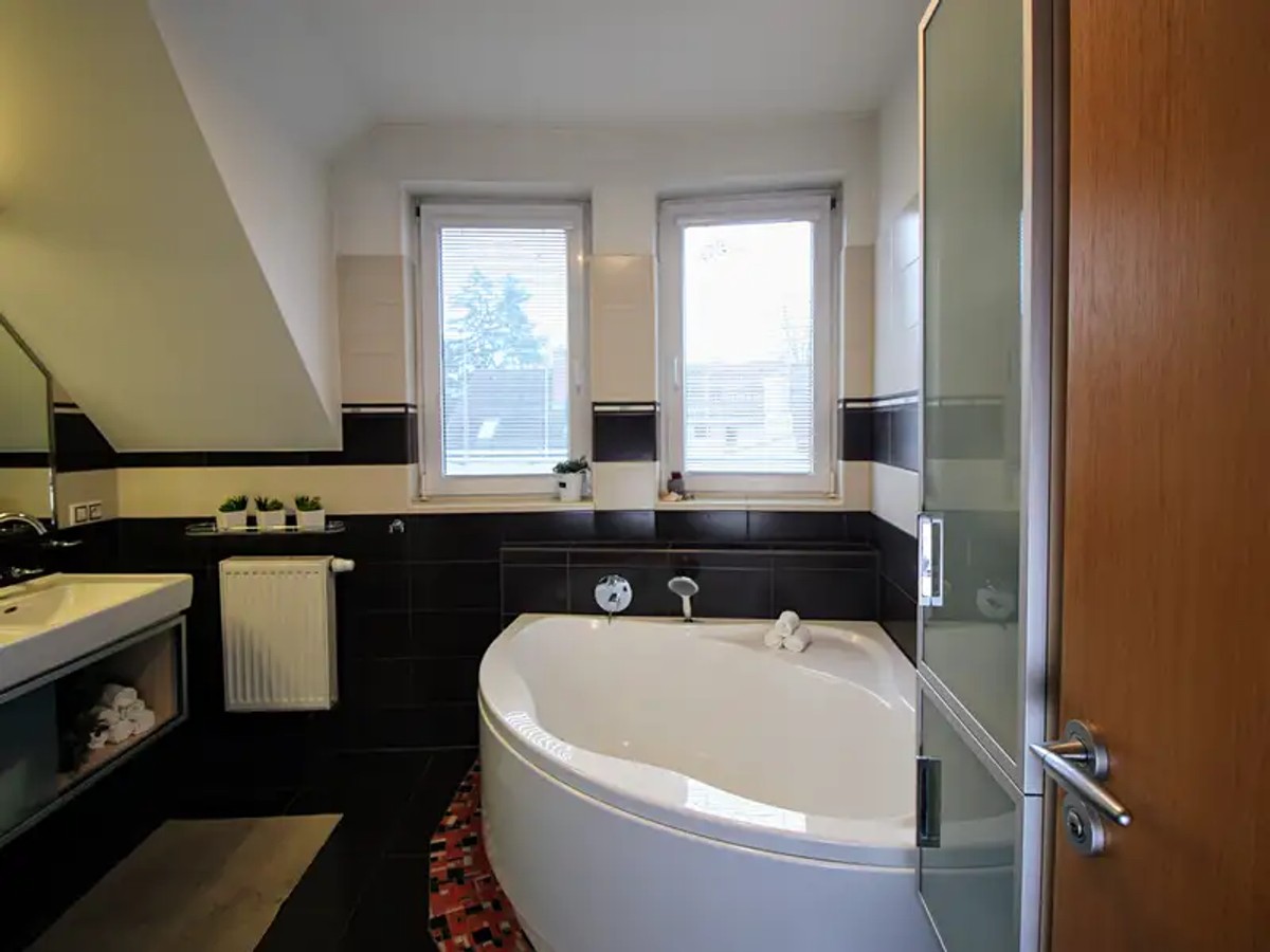 Prodej domu 248 m², pozemek 1403 m²