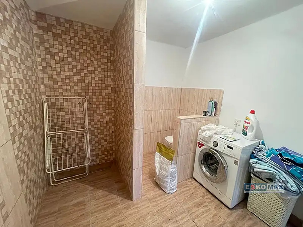 Prodej domu 300 m², pozemek 688 m²