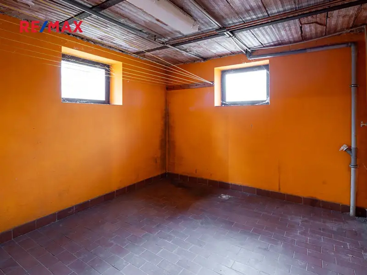 Prodej domu 200 m², pozemek 814 m²