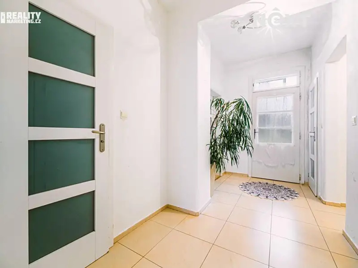 Prodej bytu 4+kk 151 m²
