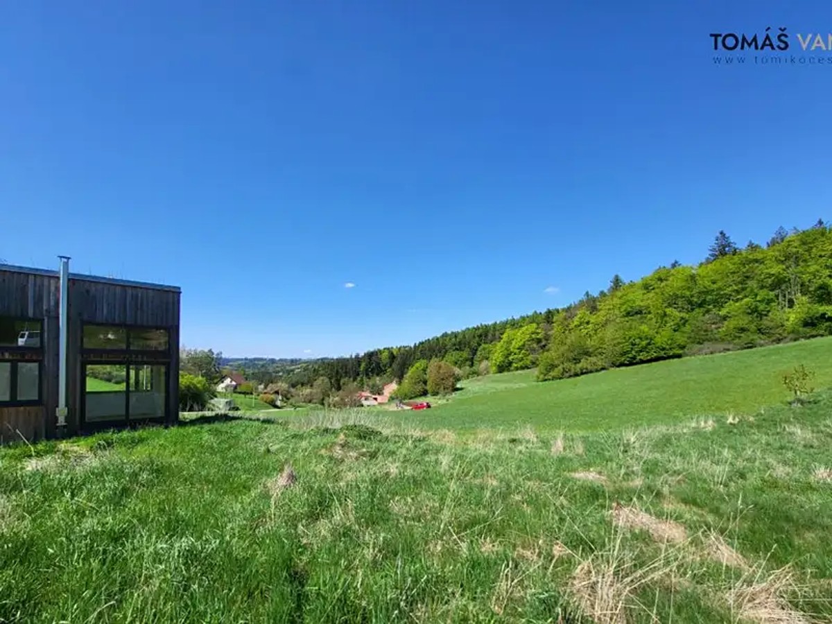 Prodej stavebního pozemku 673 m²