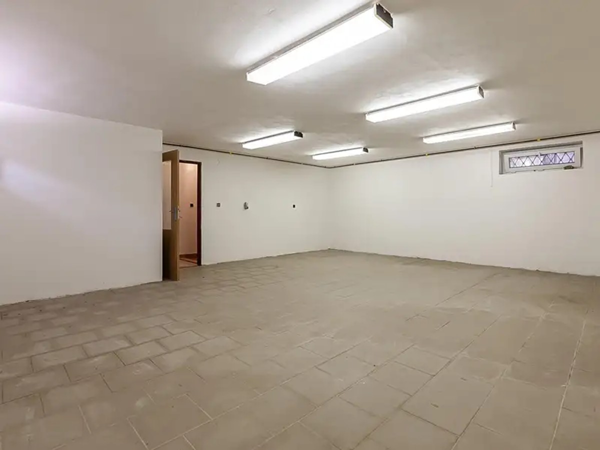 Prodej domu 450 m², pozemek 1292 m²