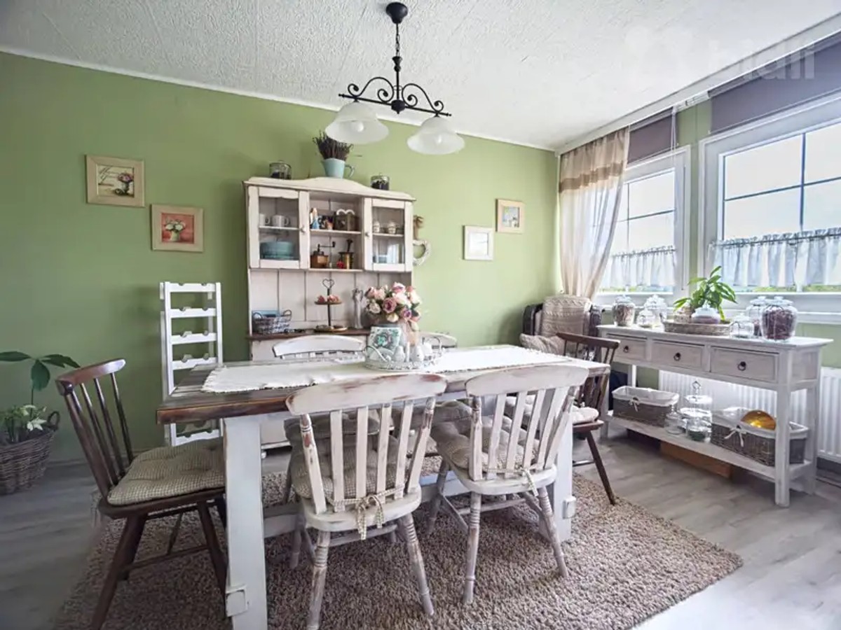 Prodej domu 140 m², pozemek 1375 m²