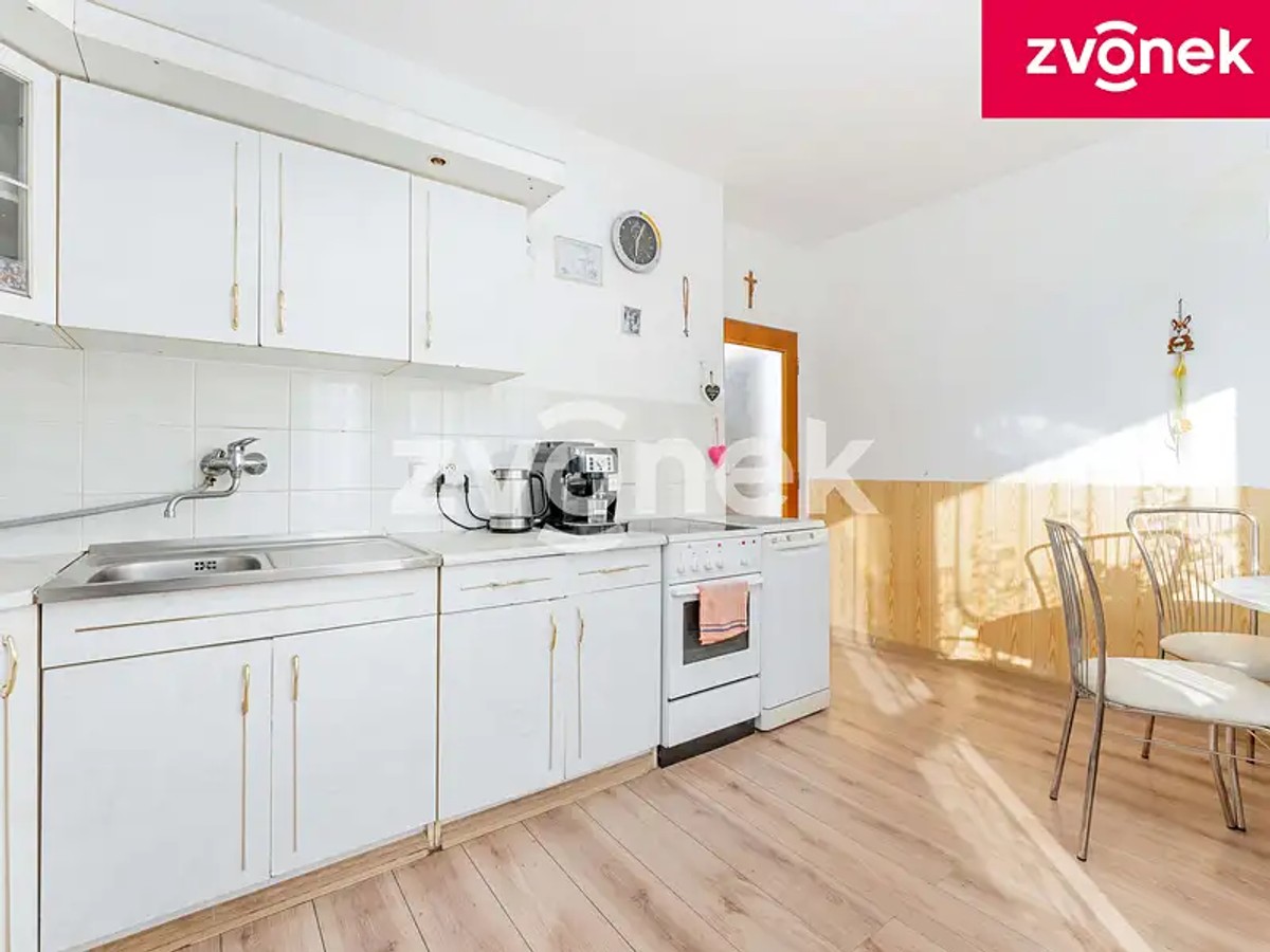 Prodej domu 234 m², pozemek 800 m²