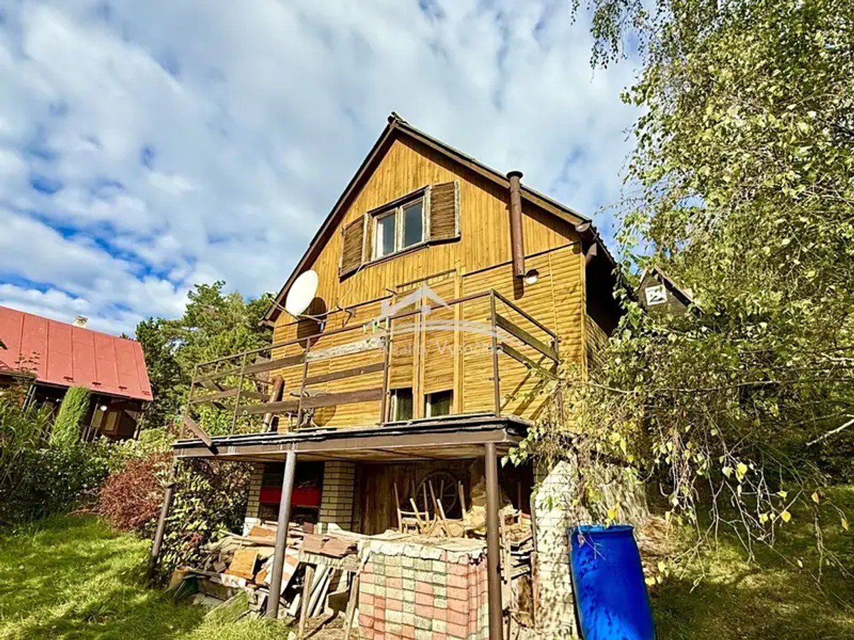 Prodej chaty 40 m², pozemek 300 m²