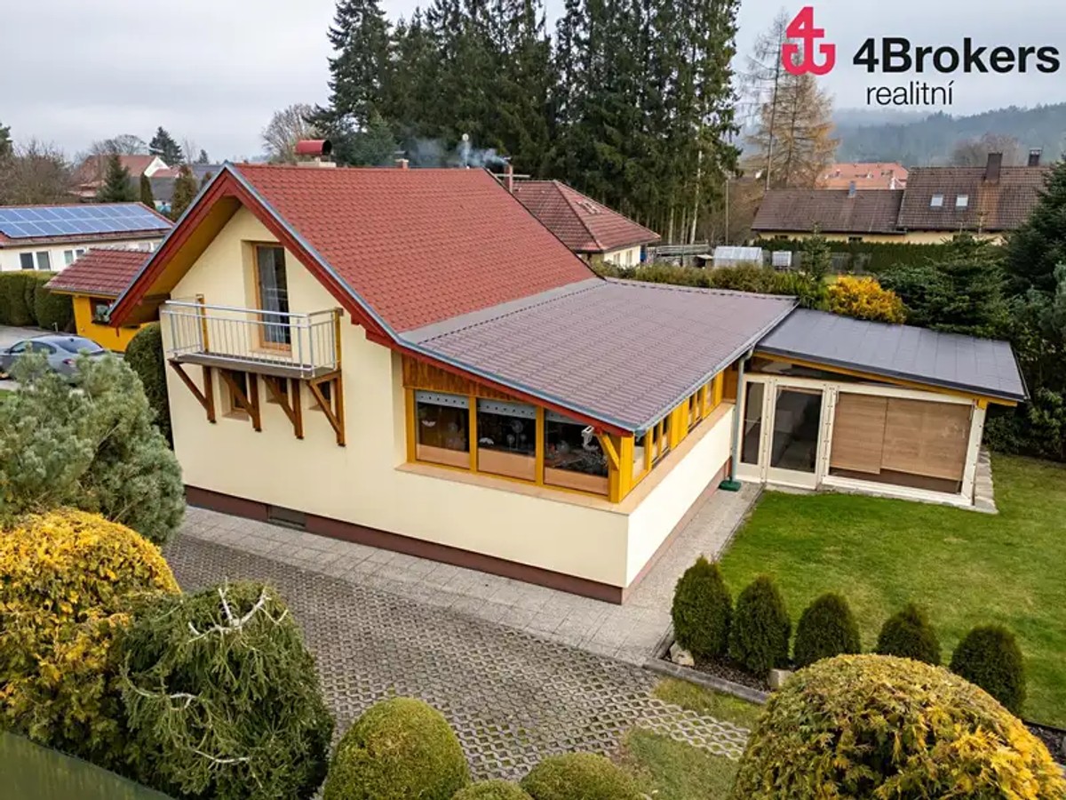 Prodej domu 250 m², pozemek 2816 m²