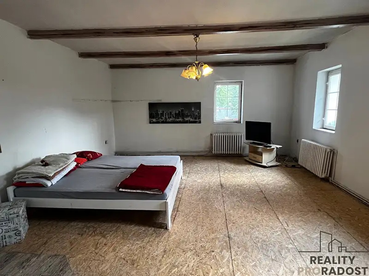 Prodej domu 374 m², pozemek 675 m²