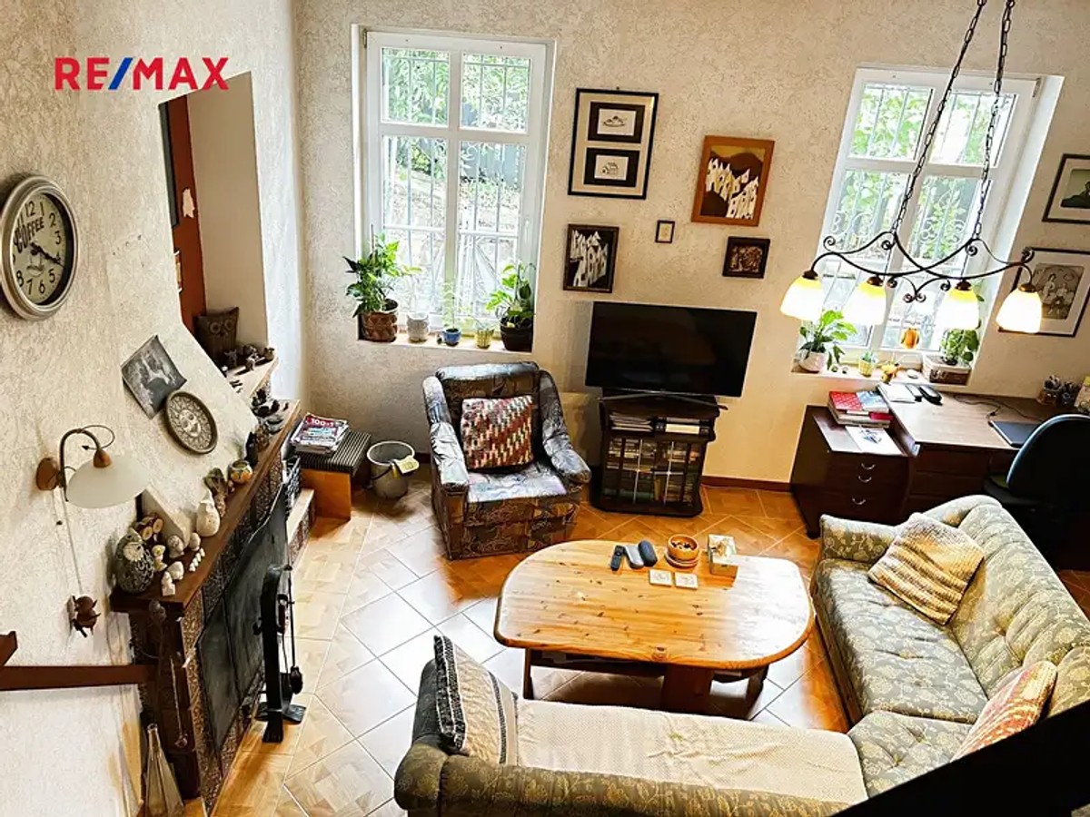 Prodej vily 482 m², pozemek 732 m²