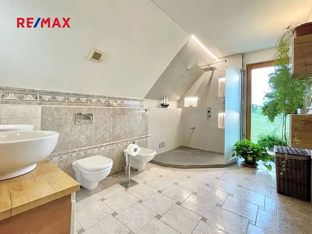 Prodej domu 164 m², pozemek 1180 m²