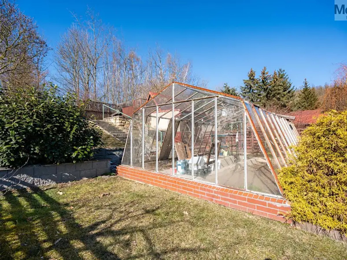 Prodej domu 180 m², pozemek 811 m²