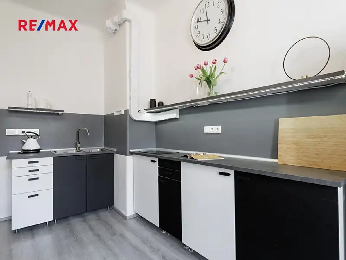 Prodej bytu 2+kk 49 m²