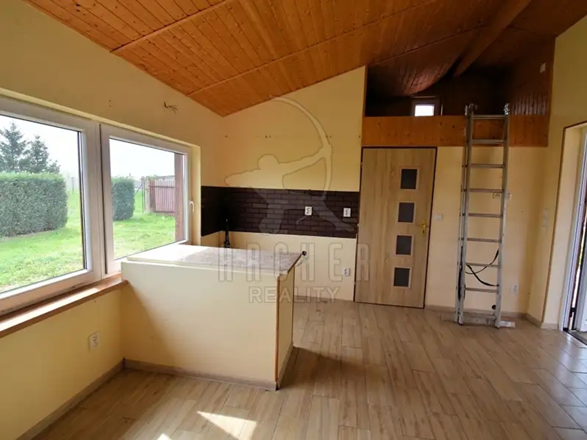 Prodej domu 100 m², pozemek 910 m²
