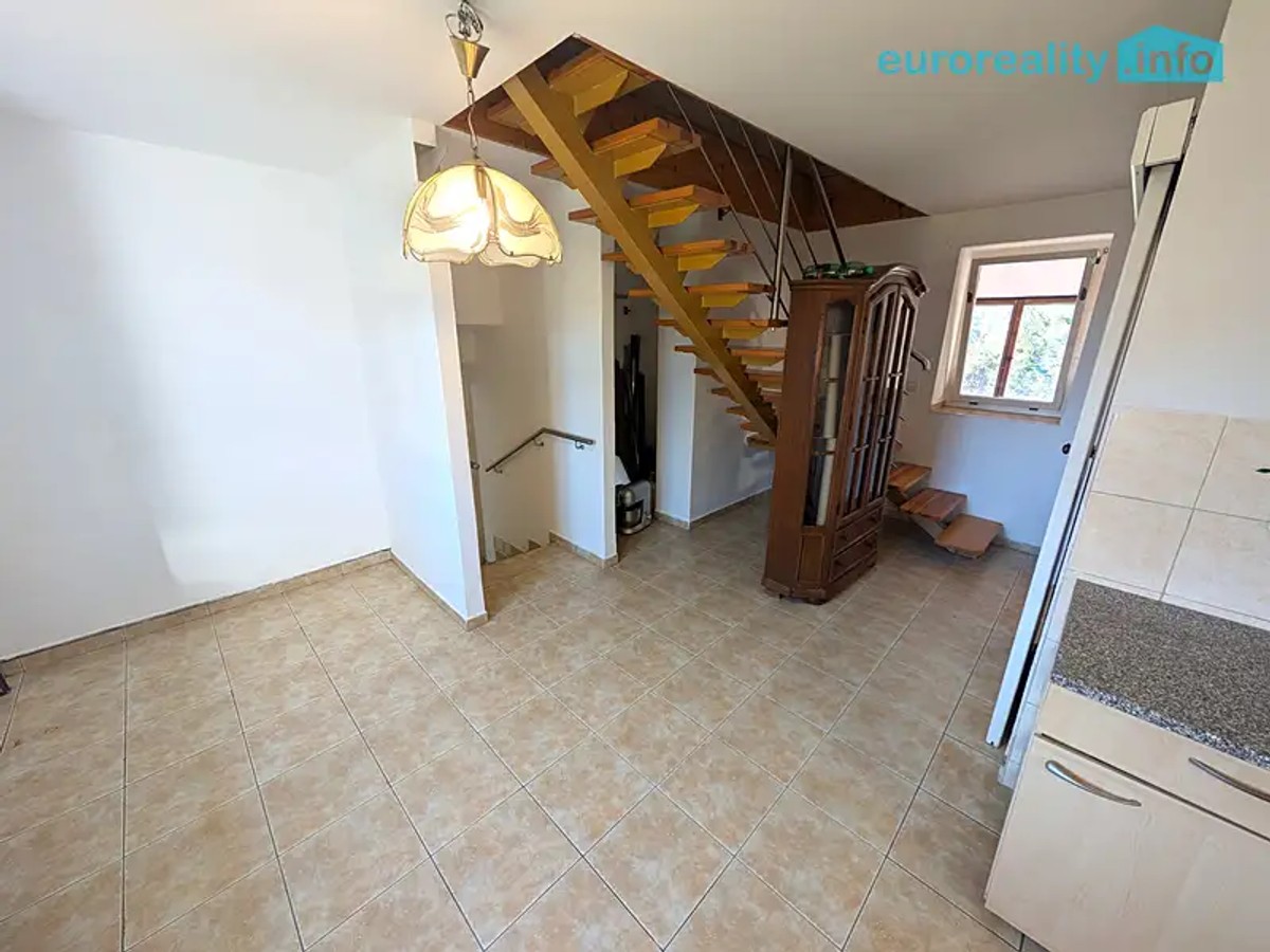 Prodej domu 150 m², pozemek 1208 m²