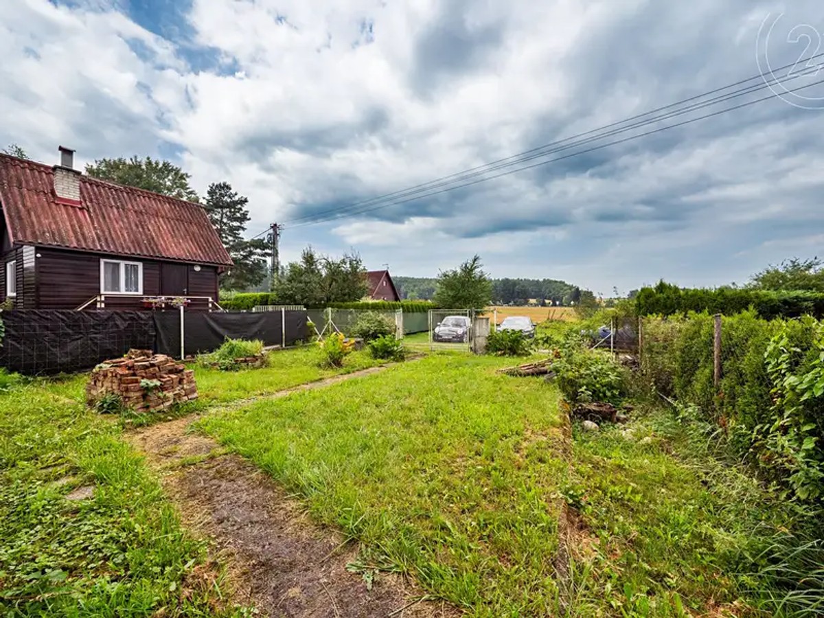 Prodej chaty 38 m², pozemek 26 m²