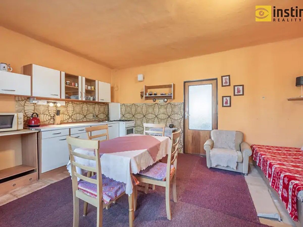 Prodej domu 220 m², pozemek 864 m²