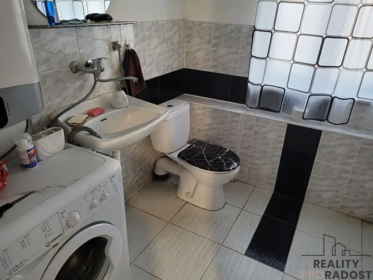 Prodej domu 90 m², pozemek 2454 m²