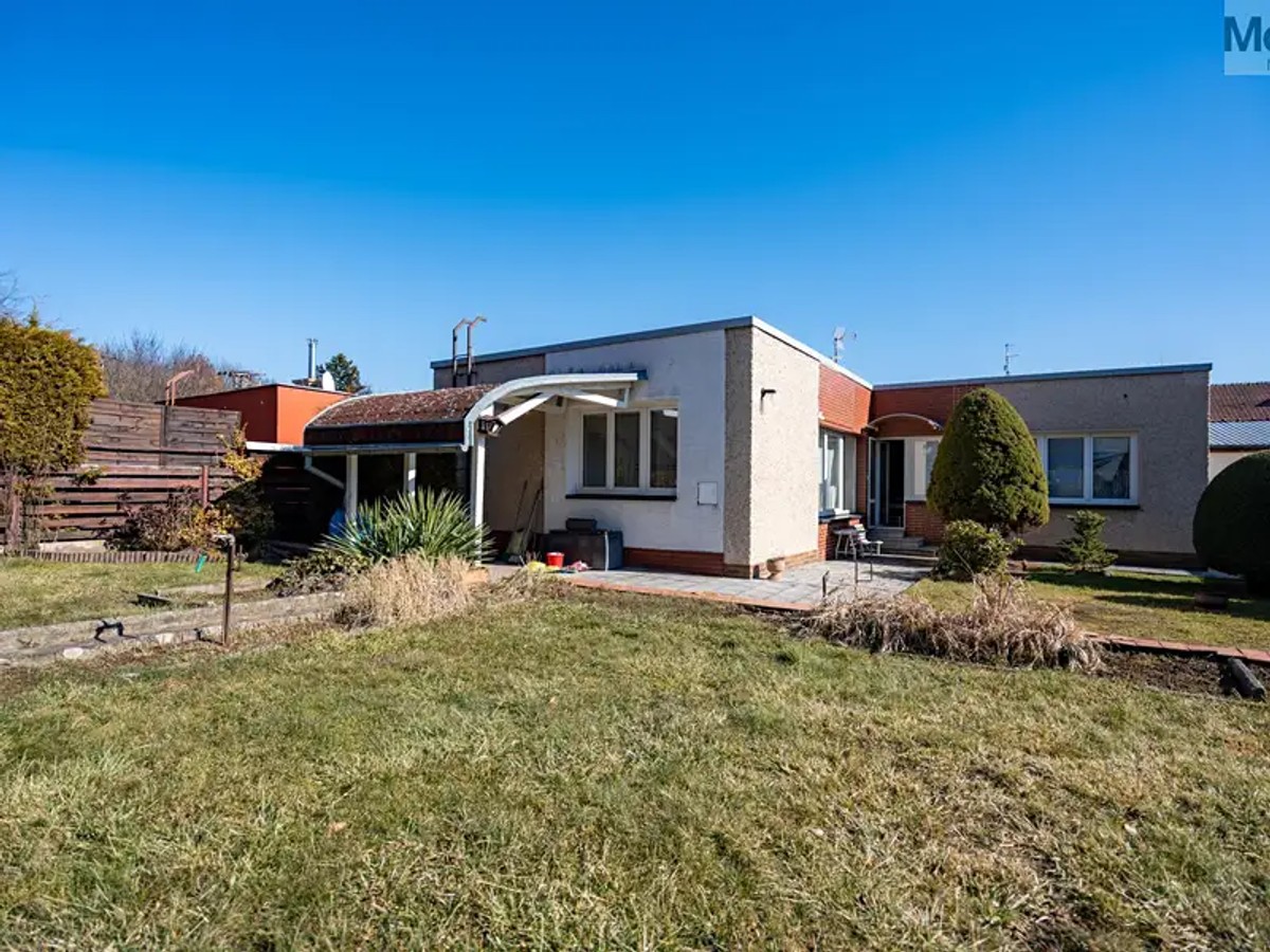 Prodej domu 180 m², pozemek 811 m²