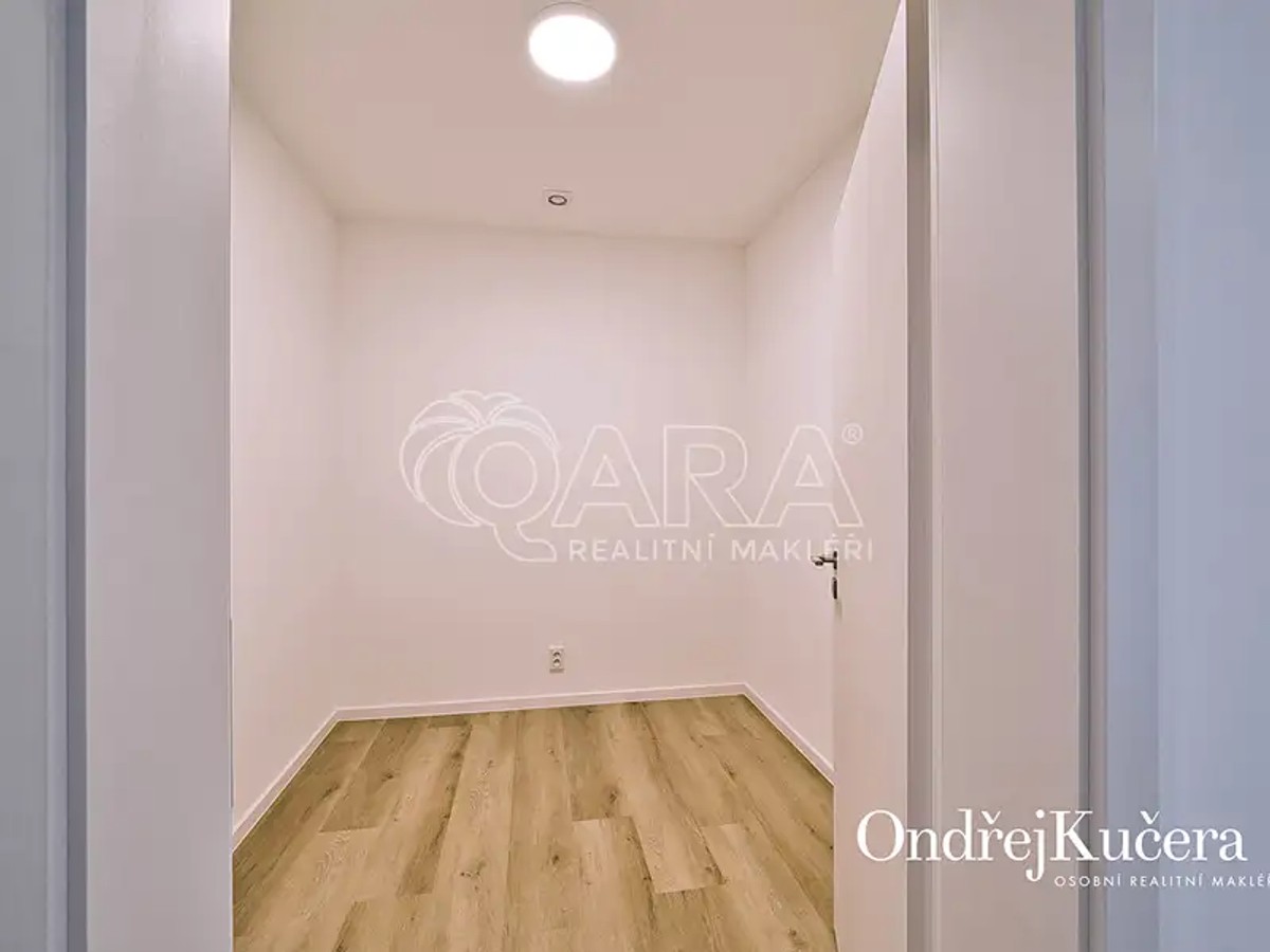 Prodej domu 200 m², pozemek 1000 m²