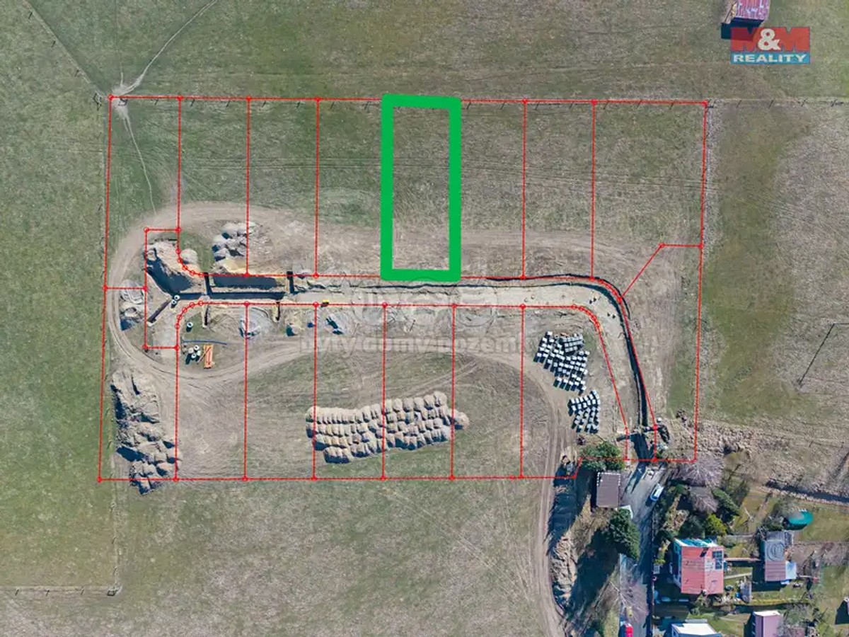 Prodej stavebního pozemku 957 m²