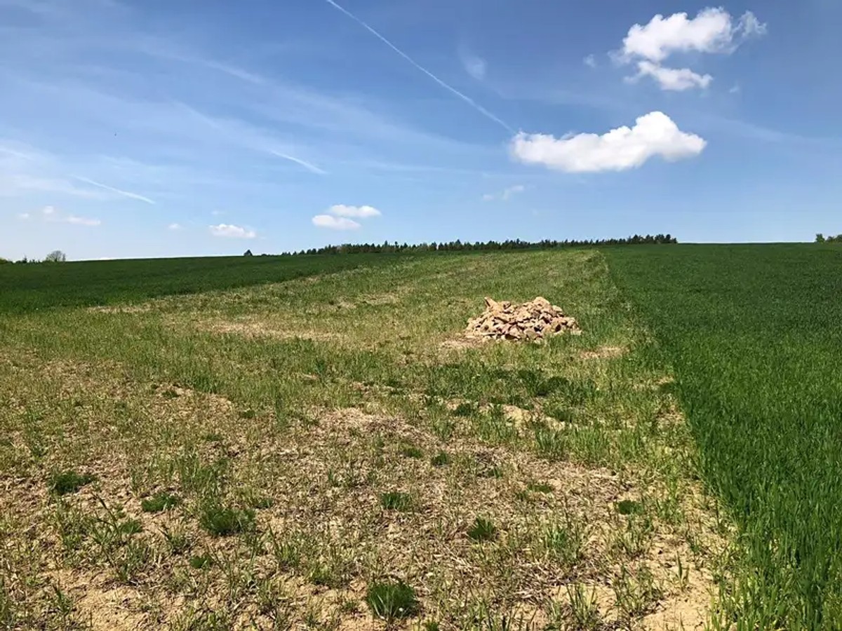 Prodej stavebního pozemku 1589 m²