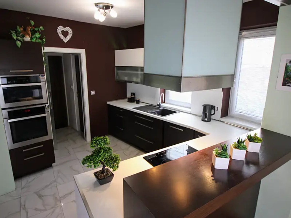 Prodej domu 248 m², pozemek 1403 m²