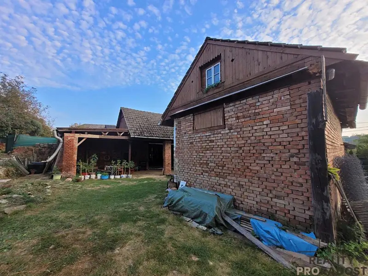 Prodej domu 90 m², pozemek 2454 m²