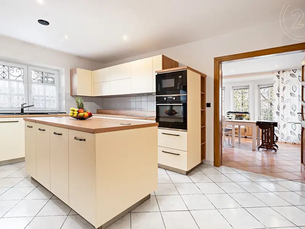 Prodej zemědělské usedlosti 256 m², pozemek 3092 m²