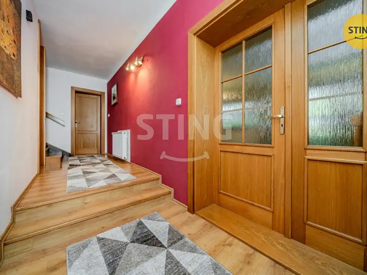 Prodej domu 240 m², pozemek 2035 m²