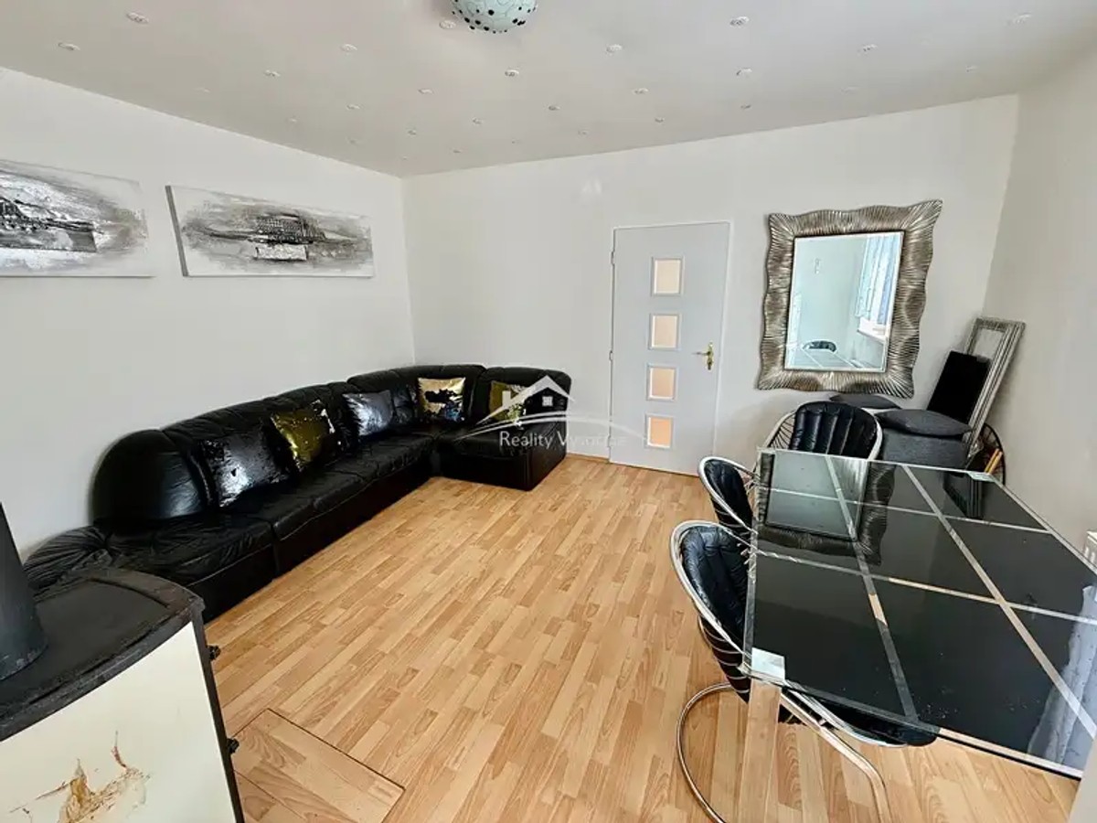 Prodej chalupy 120 m², pozemek 360 m²