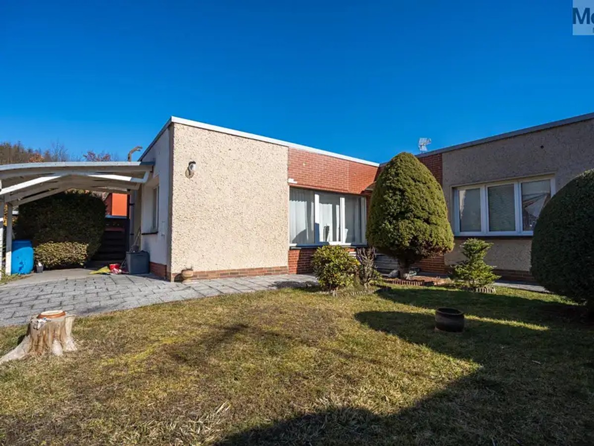 Prodej domu 180 m², pozemek 811 m²