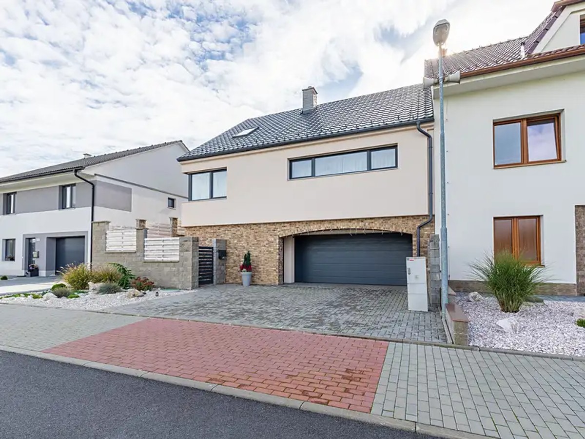Prodaný dům 248 m², pozemek 513 m²