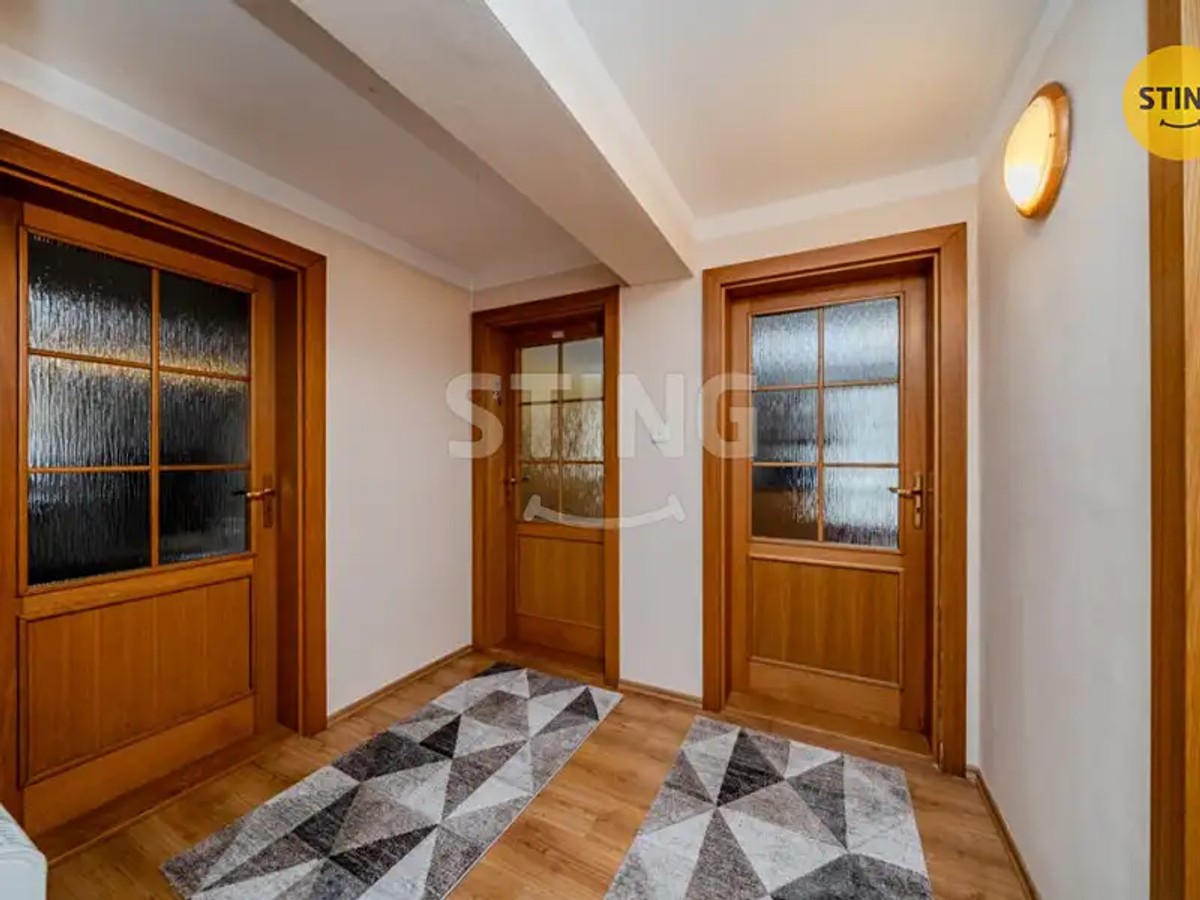 Prodej domu 240 m², pozemek 2035 m²