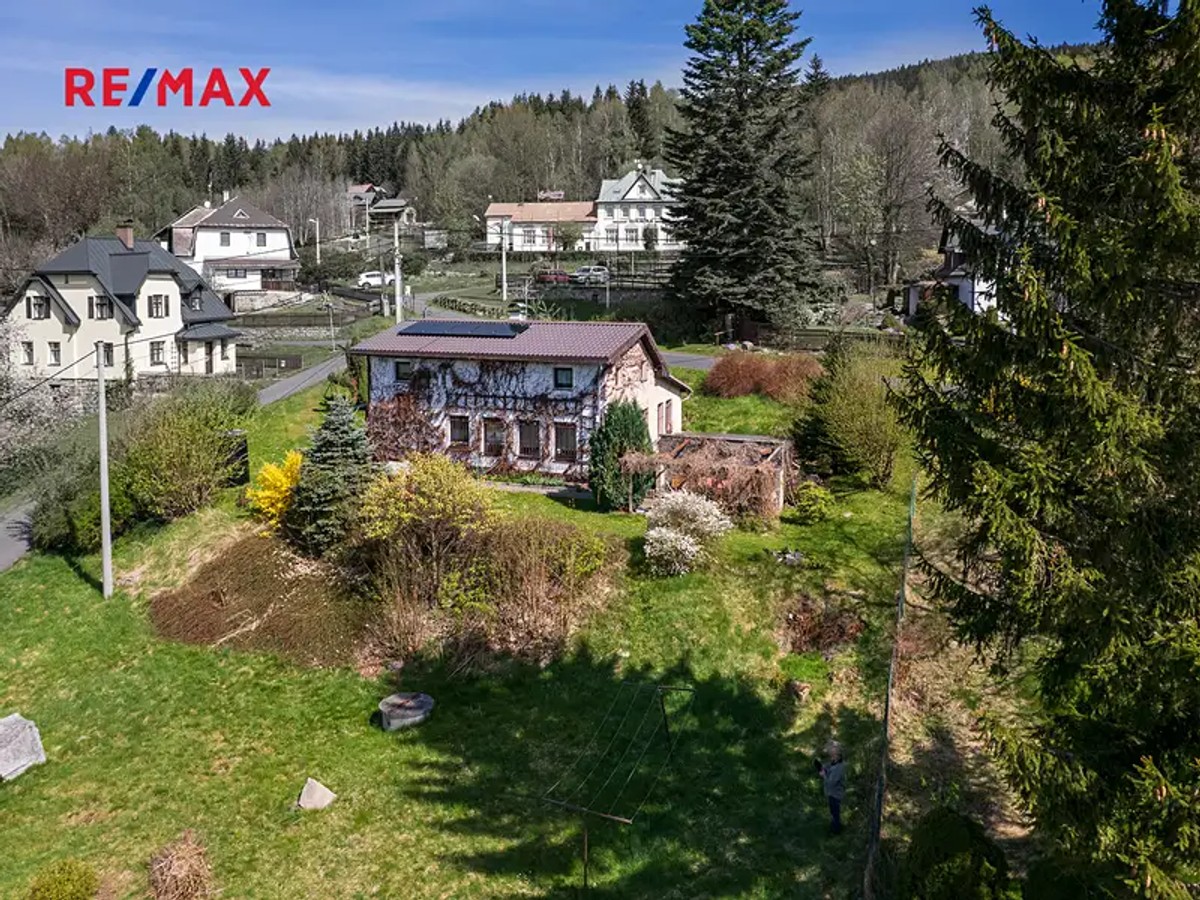 Prodej domu 204 m², pozemek 1737 m²