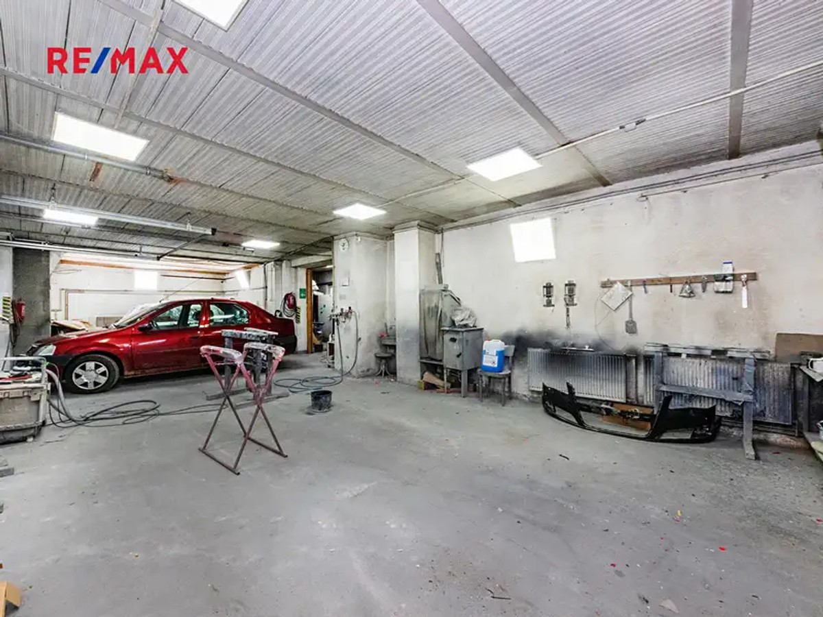 Prodej domu 382 m², pozemek 420 m²